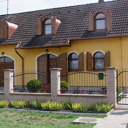 Rajna Vendégház Bogács Exterior foto